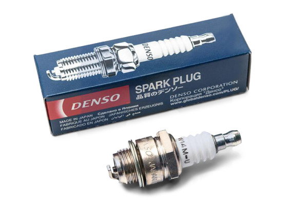 DENSO Süüteküünal W14M-U