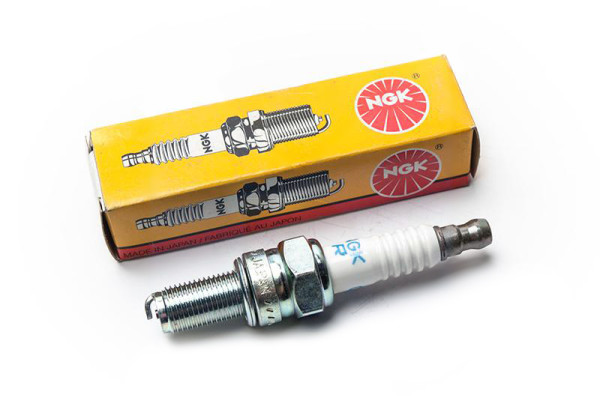 NGK Sytytystulppa 6955