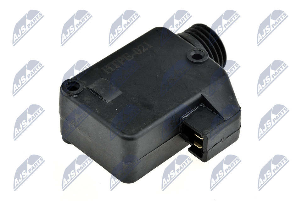 NTY Lukk, uks EZC-PE-021