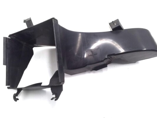 VOLKSWAGEN GROUP Kaitsekaas,rattakese 5J0 121 467